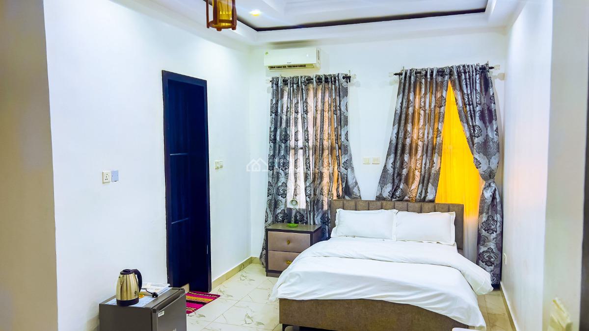 Fantastic 4 Bedrooom Furnished Duplex, Otunba Toyin Abass Avenue, Gra, Ogudu, Lagos, Detached Duplex Short Let