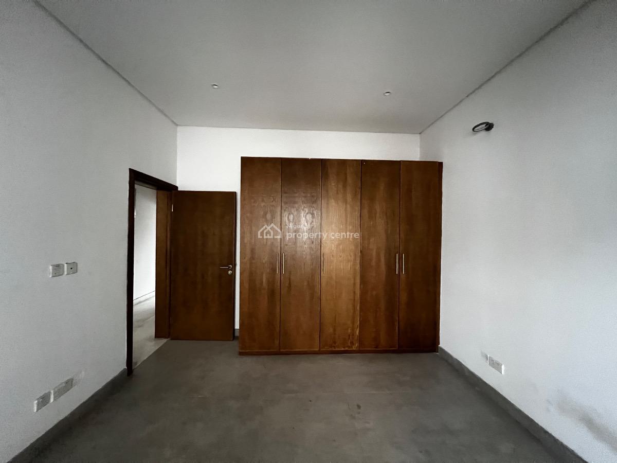 Luxury 5 Bedroom Terrace House with a Room Bq, Lekki Phase 1, Lekki, Lagos, Terraced Duplex for Rent