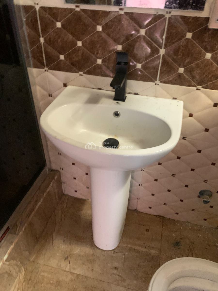 Shared Apartment, Chevron, Lekki, Lagos, Self Contain (single Rooms) for Rent