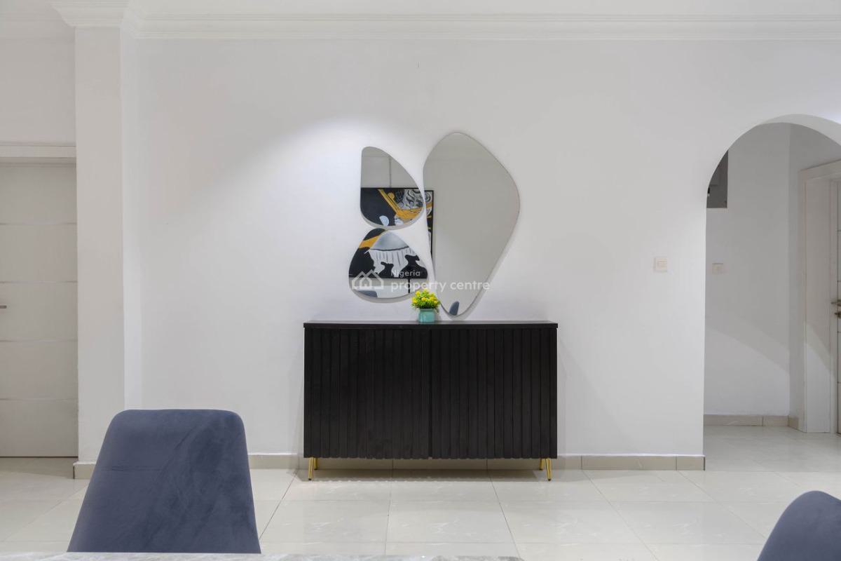 Luxury 3 Bedroom Apartment, Folashade Ave, Lekki Phase 1, Lekki, Lagos, Flat / Apartment Short Let