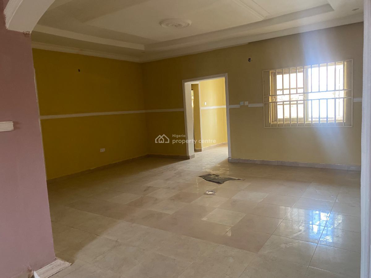 Luxury 3 Bedroom Bungalow Alone in a Fenced Compound, Behind Fha Sauka New Site Estate, Lugbe District, Abuja, Detached Bungalow for Rent