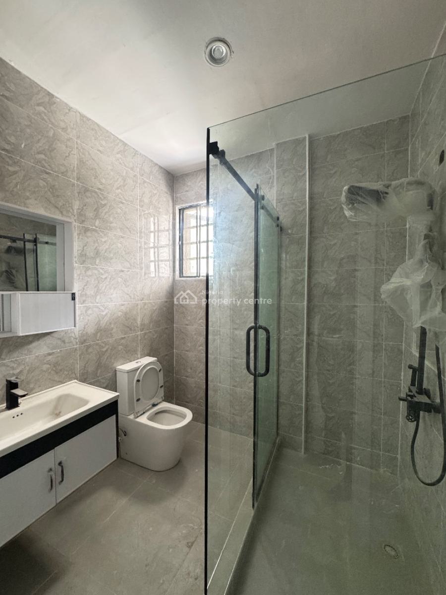 Brand New Three (3) Bedroom Penthouse with Bq, Lekki Phase 1, Lekki, Lagos, Flat / Apartment for Sale