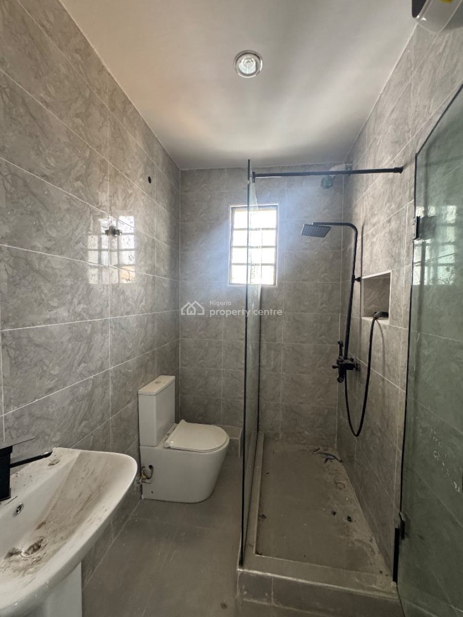 Brand New Three (3) Bedroom Penthouse with Bq, Lekki Phase 1, Lekki, Lagos, Flat / Apartment for Sale