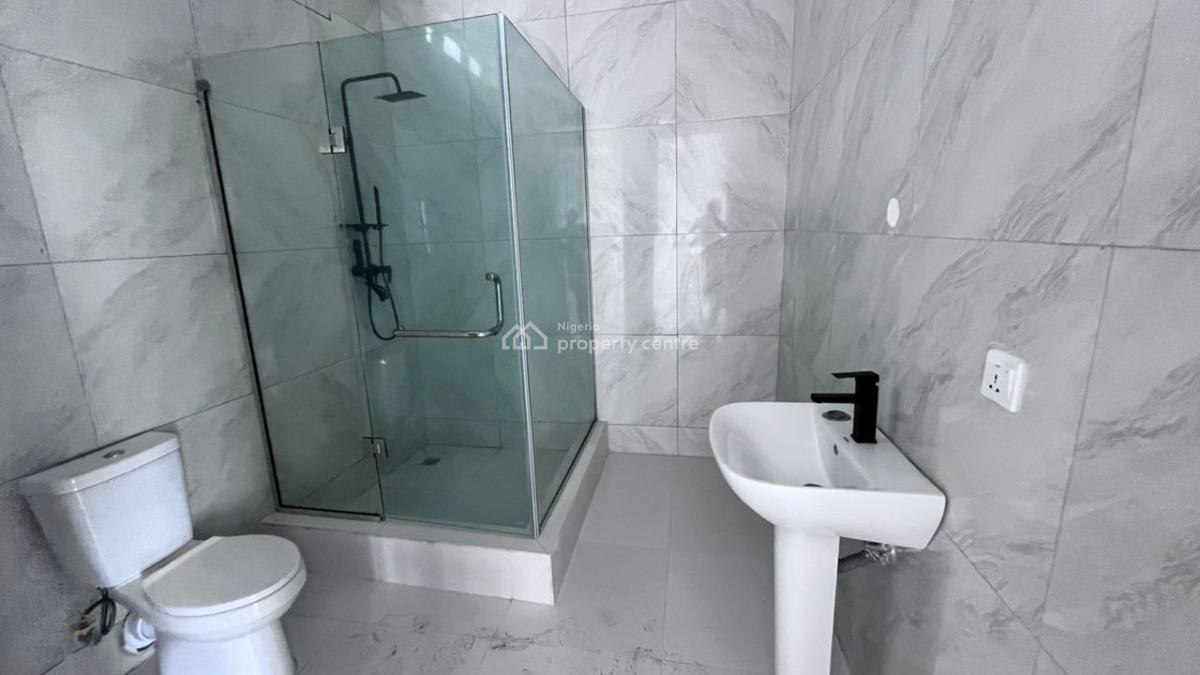 Luxury 4-bedroom Terrace, Lekki Phase 1, Lekki, Lagos, Flat / Apartment for Rent