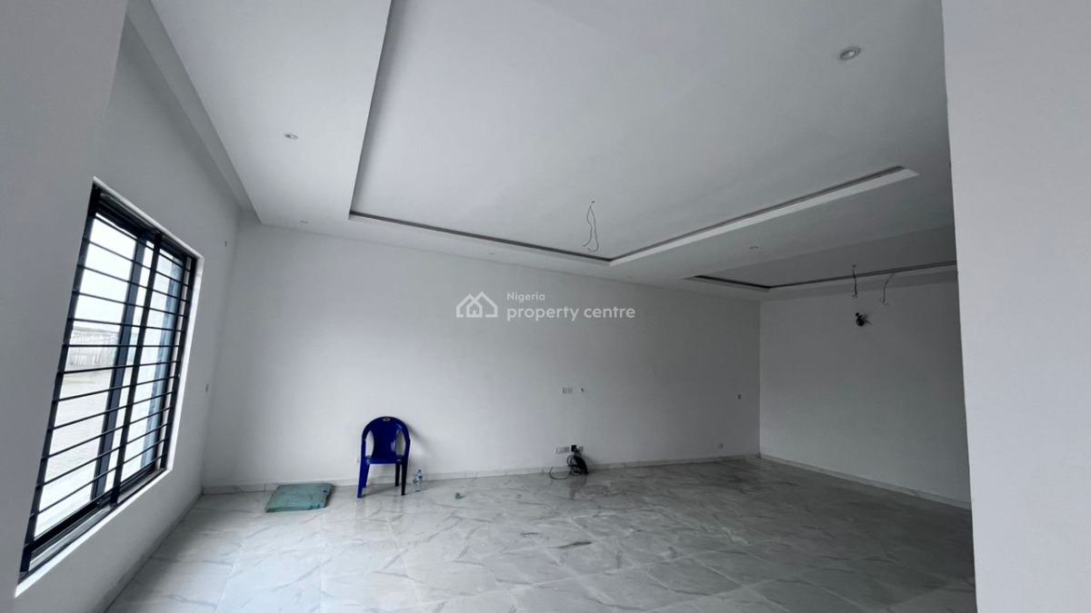 Luxury 4-bedroom Terrace, Lekki Phase 1, Lekki, Lagos, Flat / Apartment for Rent