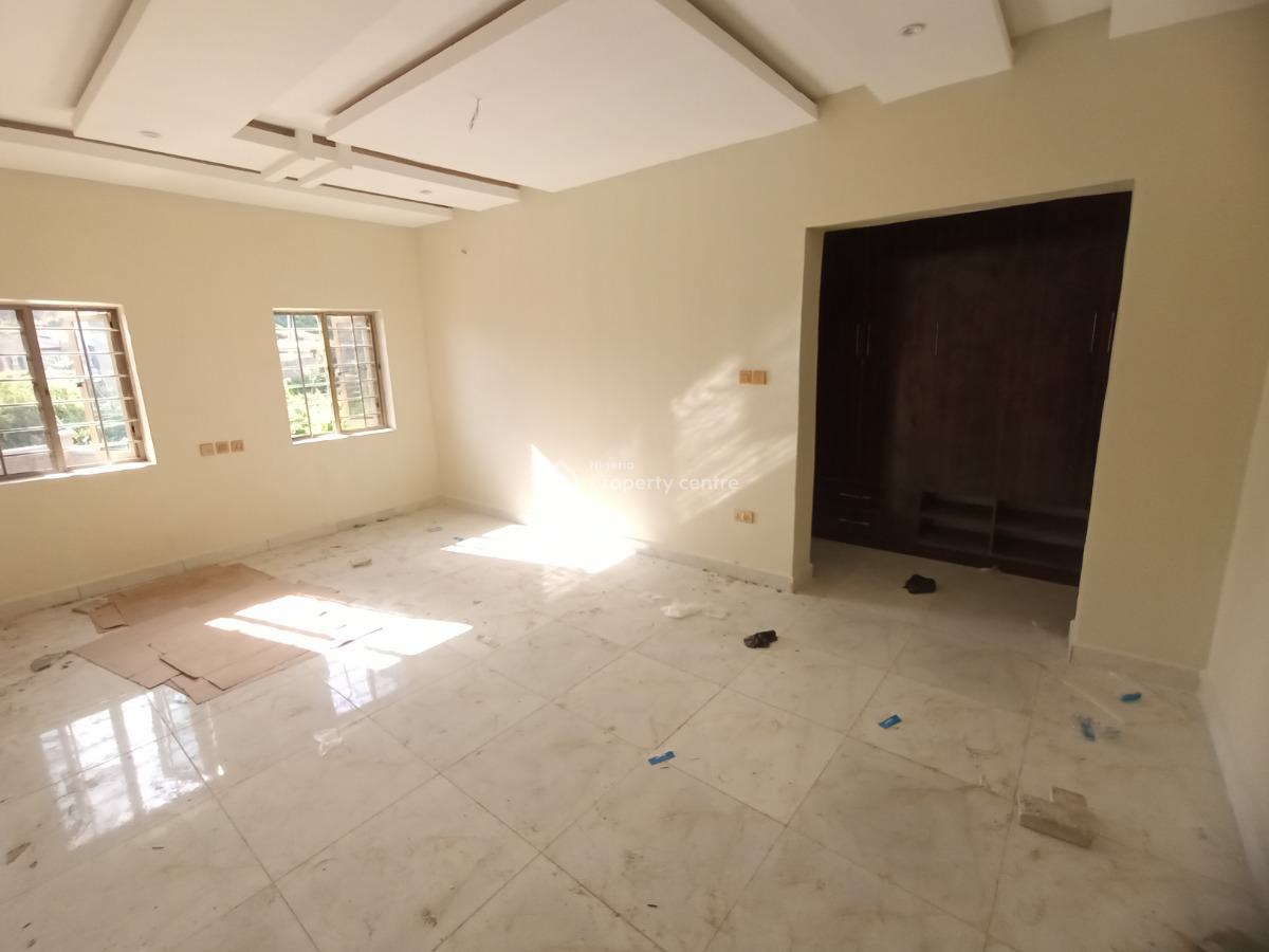 Nicely Done 3 Bedroom Apartment, Naf Valley Estate, Asokoro District, Abuja, Flat / Apartment for Rent