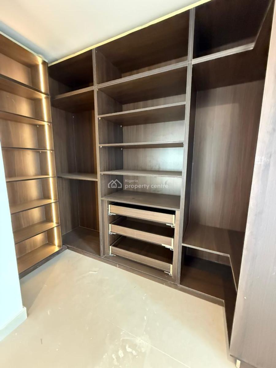 4-bedroom Serviced Maisonettes, Banana Island, Ikoyi, Lagos, Flat / Apartment for Sale