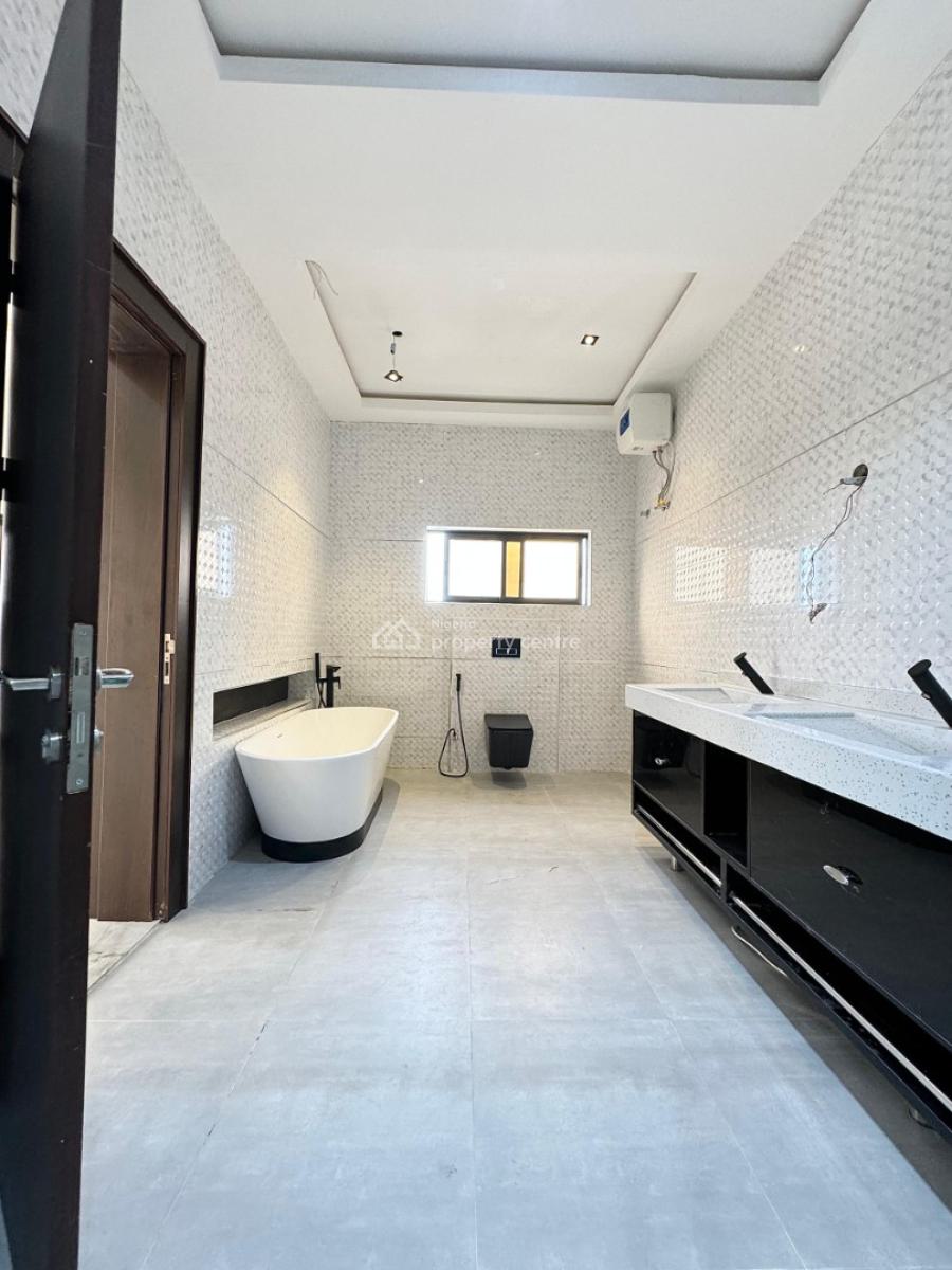 Exquisite and Ultra-luxury 5-bedroom Maisonette Penthouse, Old Ikoyi, Ikoyi, Lagos, Terraced Duplex for Sale