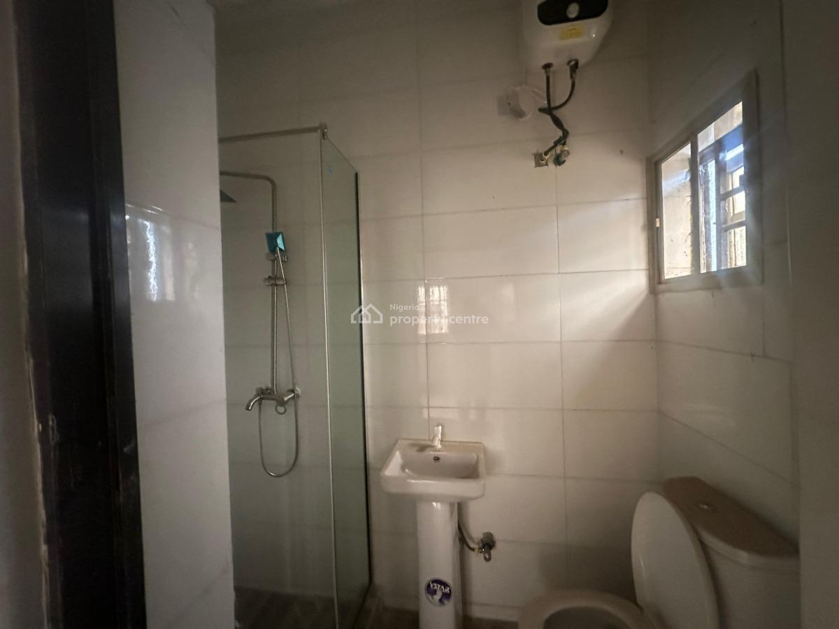 3 Bedroom Apartment, Off International Airport Road Ajao Estate, Isolo, Lagos, Flat / Apartment for Rent