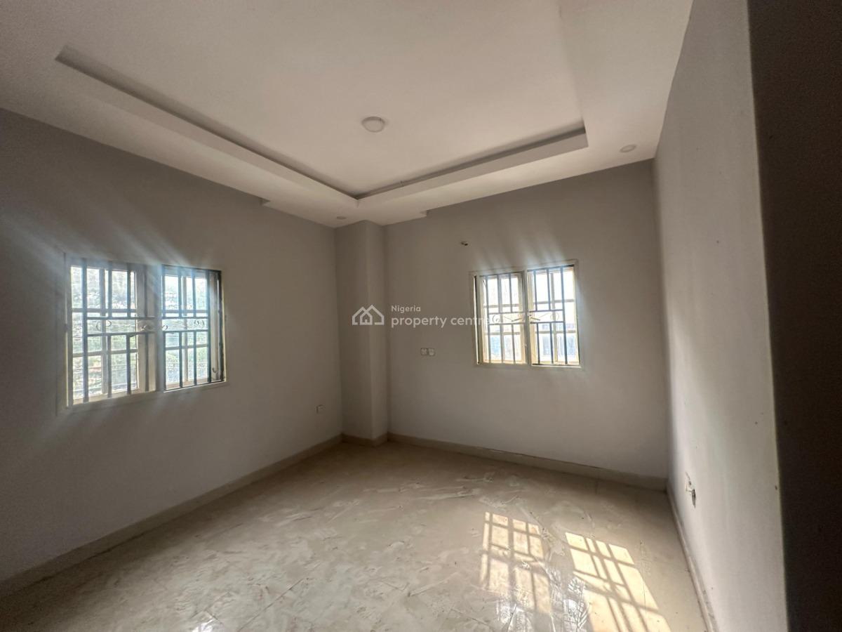 3 Bedroom Apartment, Off International Airport Road Ajao Estate, Isolo, Lagos, Flat / Apartment for Rent