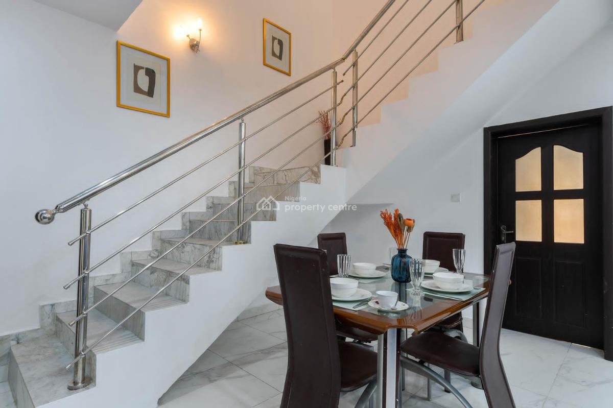 Distress 3 Bedroom Fully Furnished with Premium Finishing, Ajiwe, Ajah, Lagos, Terraced Duplex for Sale