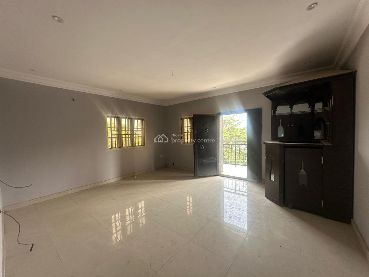 2 Bedroom Apartment, Off International Airport Road Ajao Estate, Isolo, Lagos, Flat / Apartment for Rent