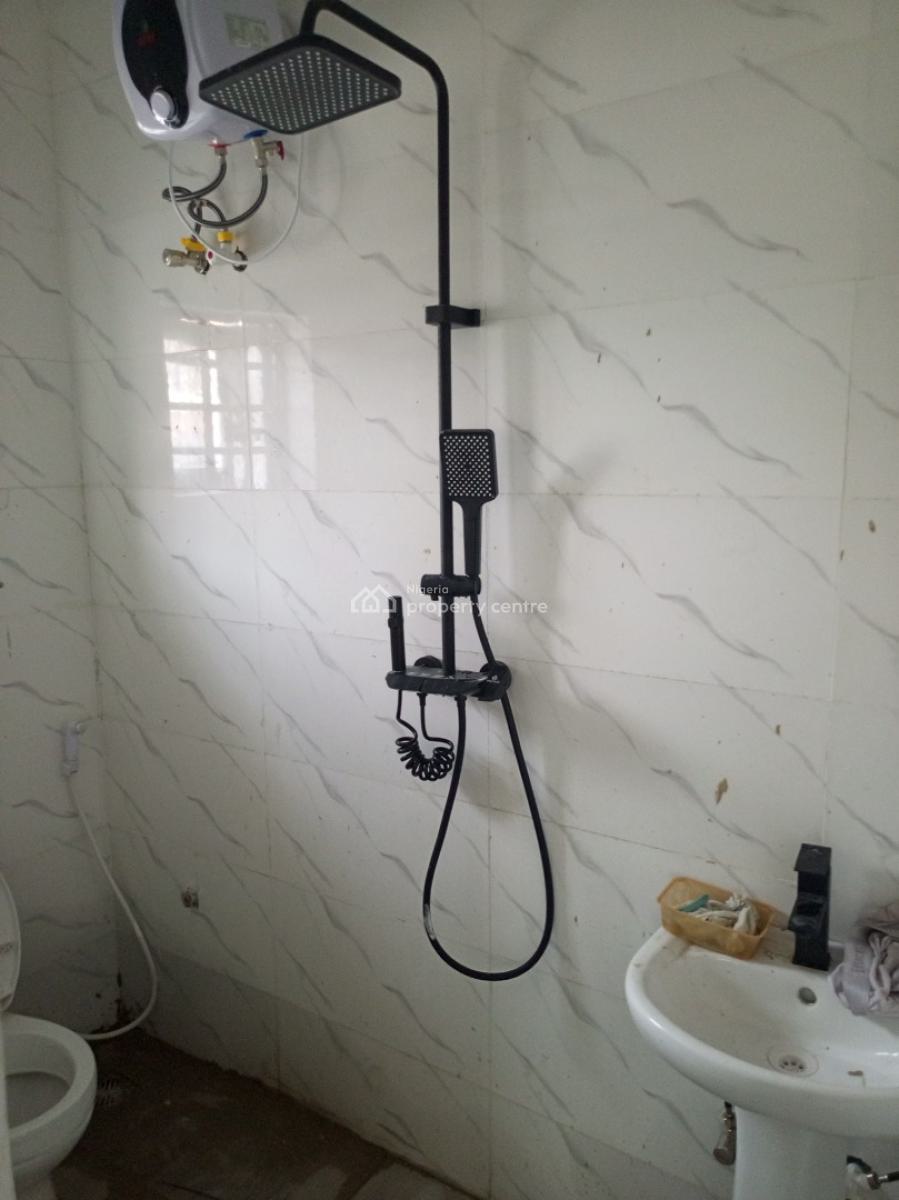 Newly Built 2 Bedrooms Apartment, Badore, Ajah, Lagos, Flat / Apartment for Rent