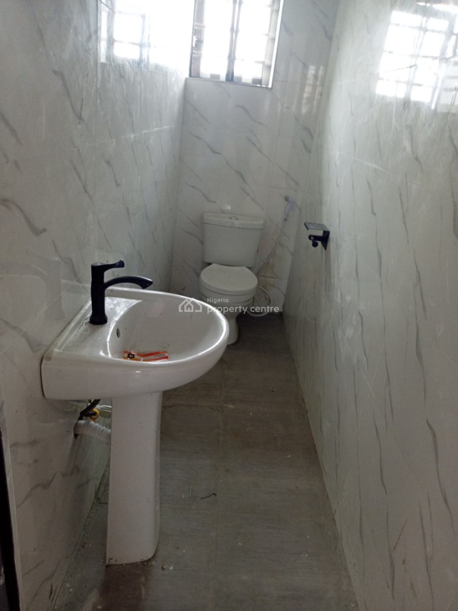 Newly Built 2 Bedrooms Apartment, Badore, Ajah, Lagos, Flat / Apartment for Rent