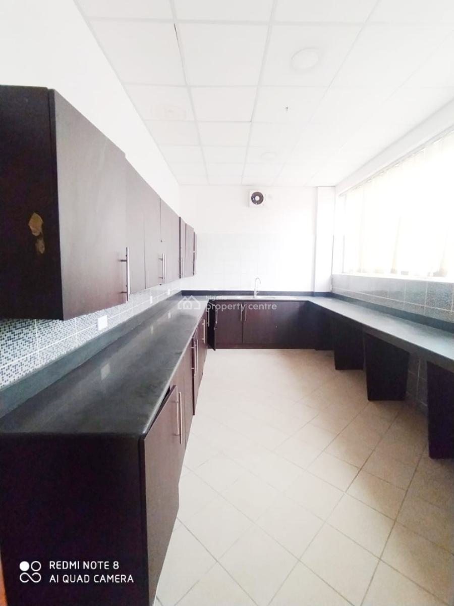 Office Building on About 1,500sqms, Victoria Island (vi), Lagos, Office Space for Sale