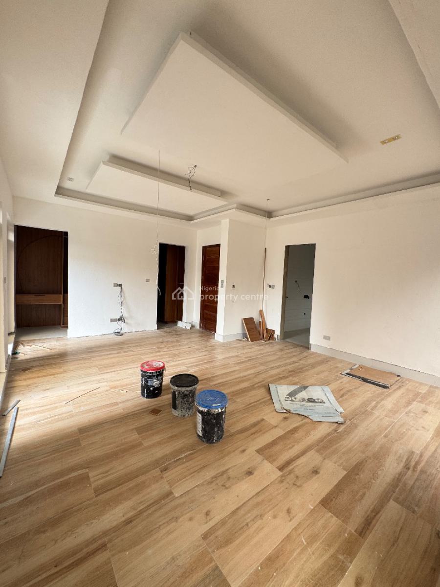 Newly Built Three (3) Bedroom Penthouse, Lekki Phase 1, Lekki, Lagos, Flat / Apartment for Sale