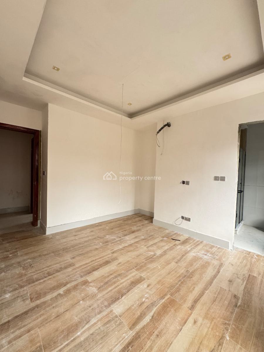 Newly Built Three (3) Bedroom Penthouse, Lekki Phase 1, Lekki, Lagos, Flat / Apartment for Sale