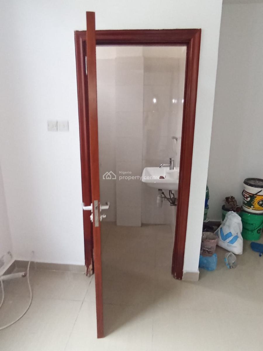 3 Bedroom Apartment Available, Lekki Phase 1, Lekki, Lagos, Flat / Apartment for Sale