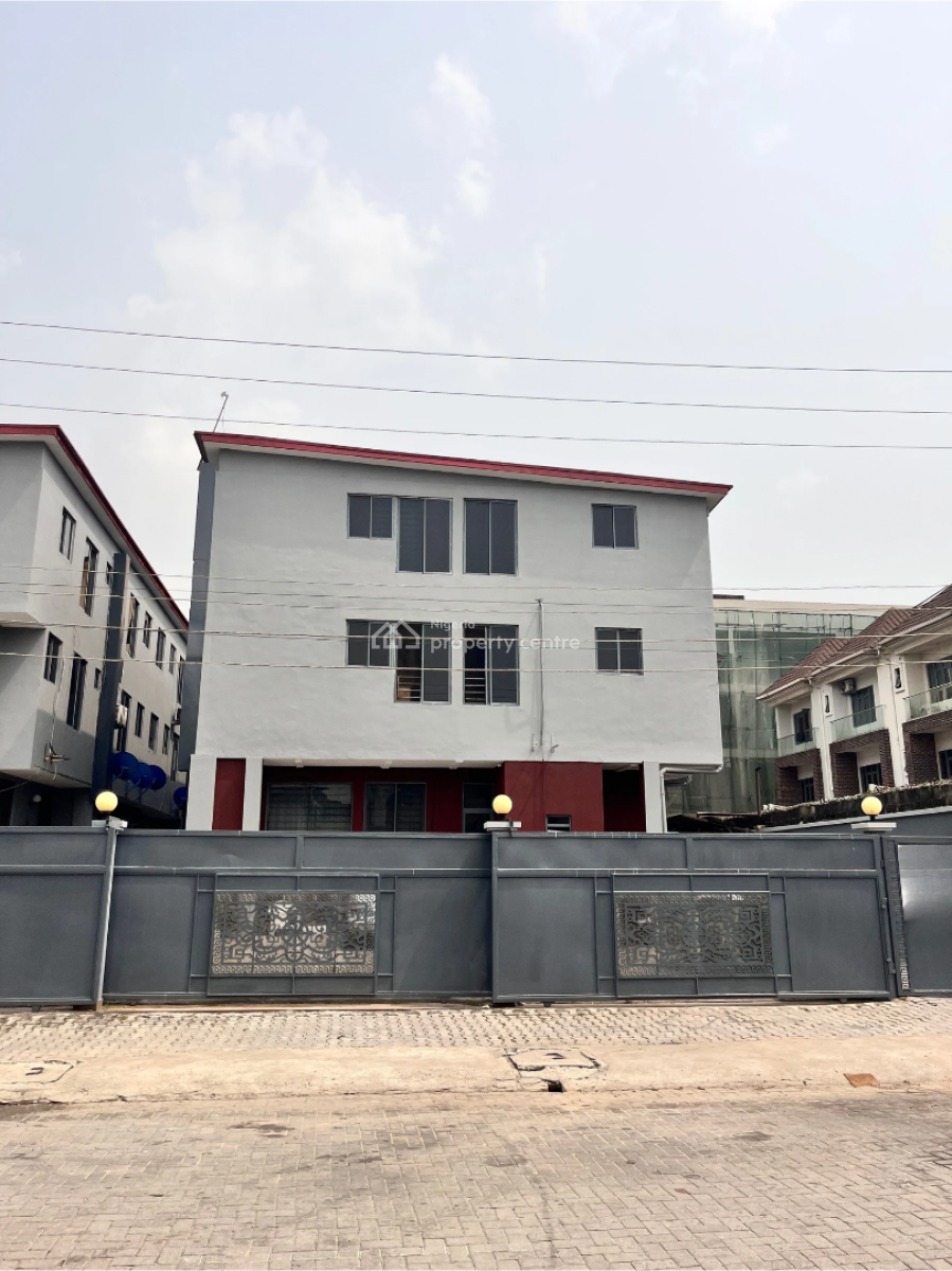 3 Bedroom Apartment Available, Lekki Phase 1, Lekki, Lagos, Flat / Apartment for Sale