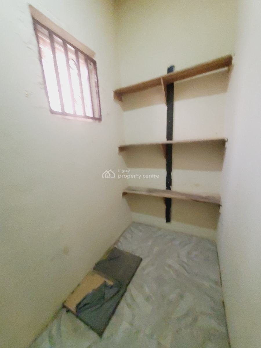 *massive Luxurious 2 Bedroom Flat, Behind Games Village Estate, Kaura, Abuja, Flat / Apartment for Rent