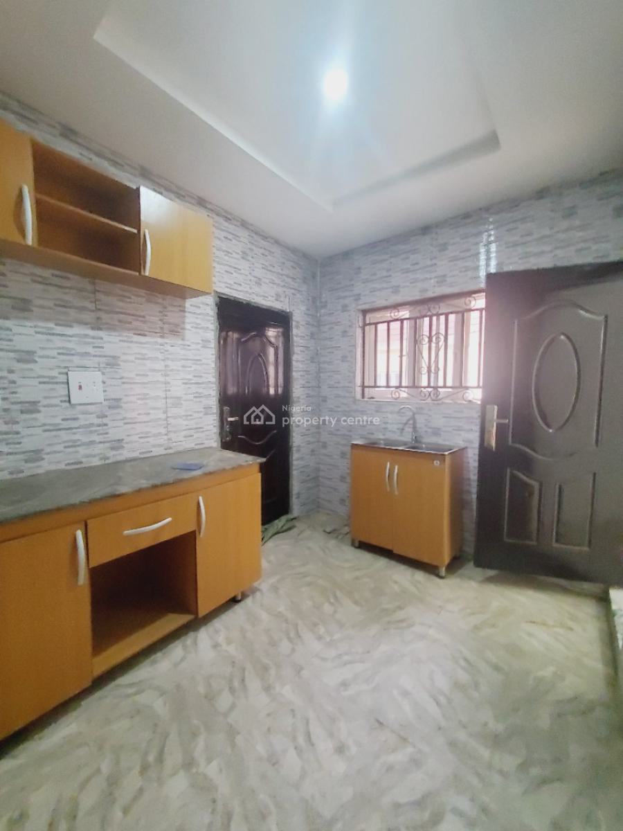 *massive Luxurious 2 Bedroom Flat, Behind Games Village Estate, Kaura, Abuja, Flat / Apartment for Rent