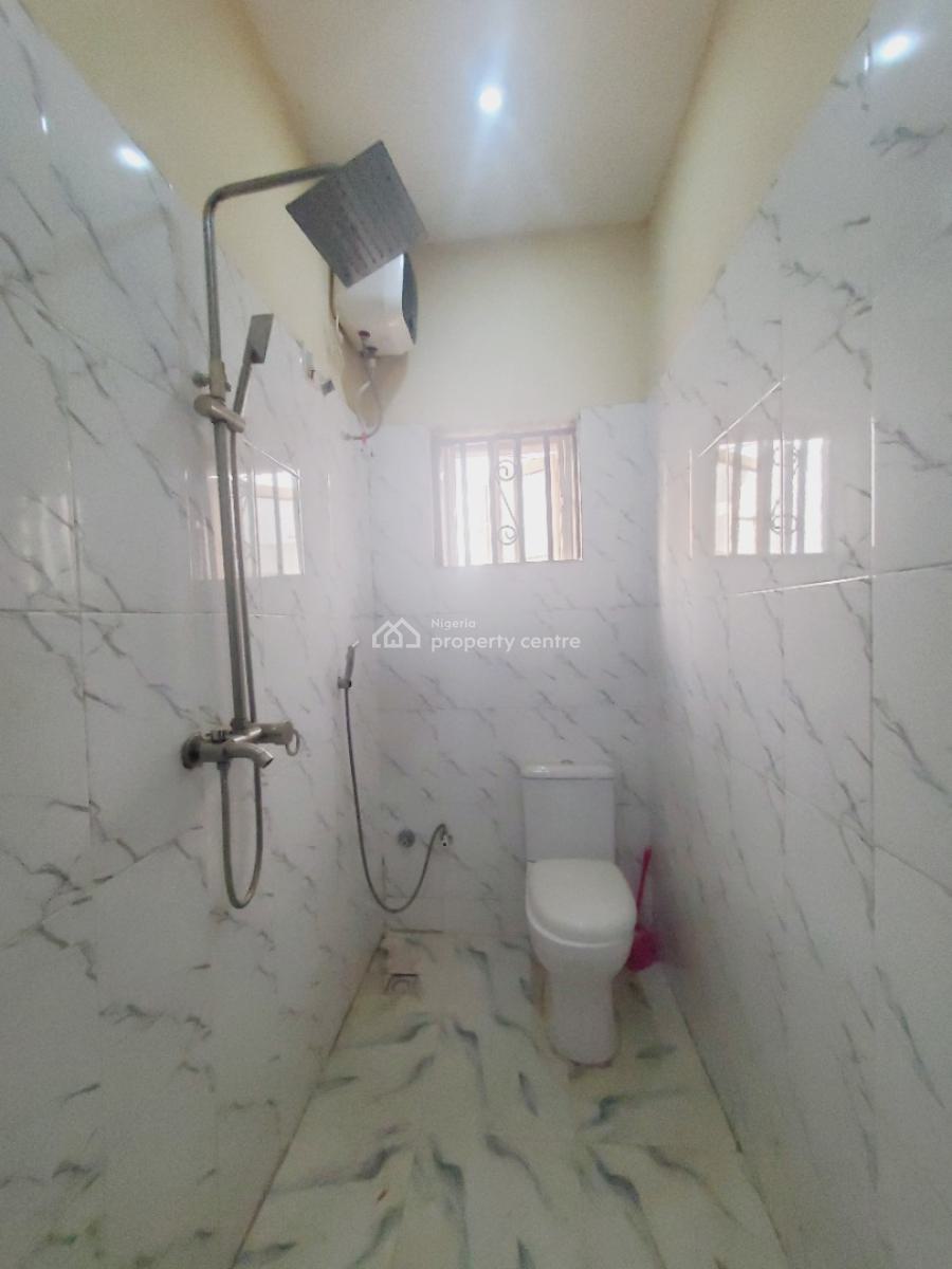 *massive Luxurious 2 Bedroom Flat, Behind Games Village Estate, Kaura, Abuja, Flat / Apartment for Rent
