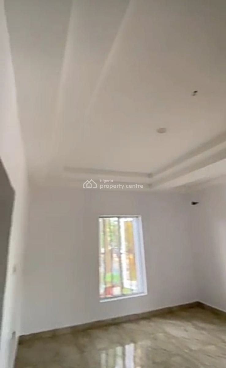 Upstairs Studio Apartment -{ Video Available}, Carlton Gate Estate Chevron Drive, Lekki, Lagos, Self Contain (single Rooms) for Rent