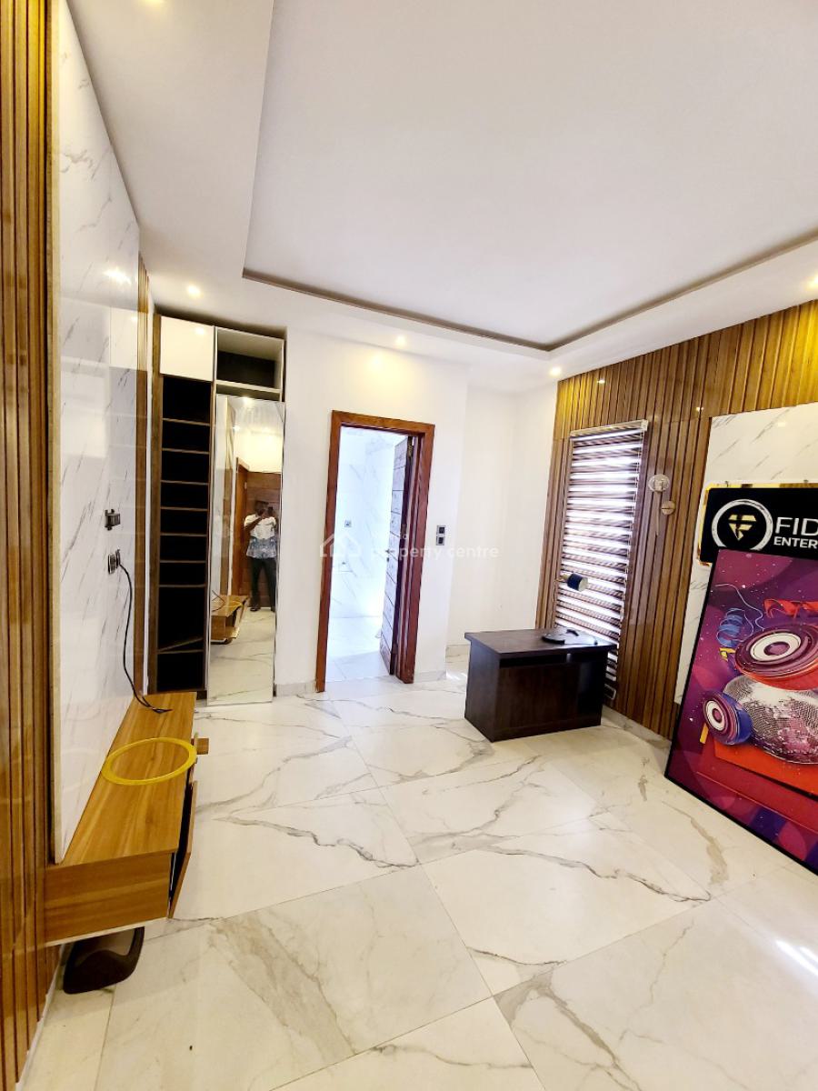 Exquisitely Furnished 5 Bedroom Detached Duplex with 1 Bq, Agungi Estate, Agungi, Lekki, Lagos, Detached Duplex for Rent