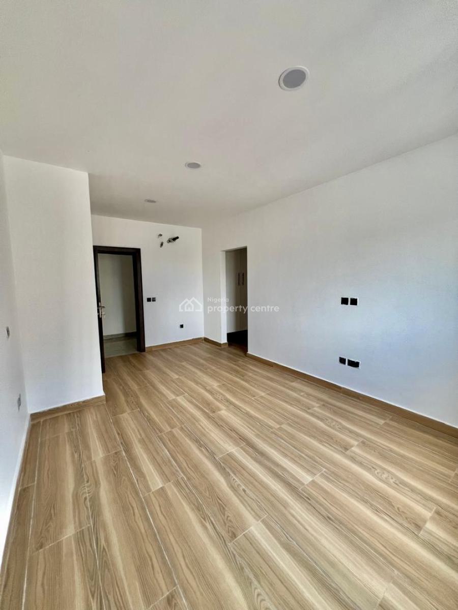 Well-finished 4-bedroom Apartment with Pool, Gym & Rooftop Access, Banana Island, Ikoyi, Lagos, Flat / Apartment for Rent