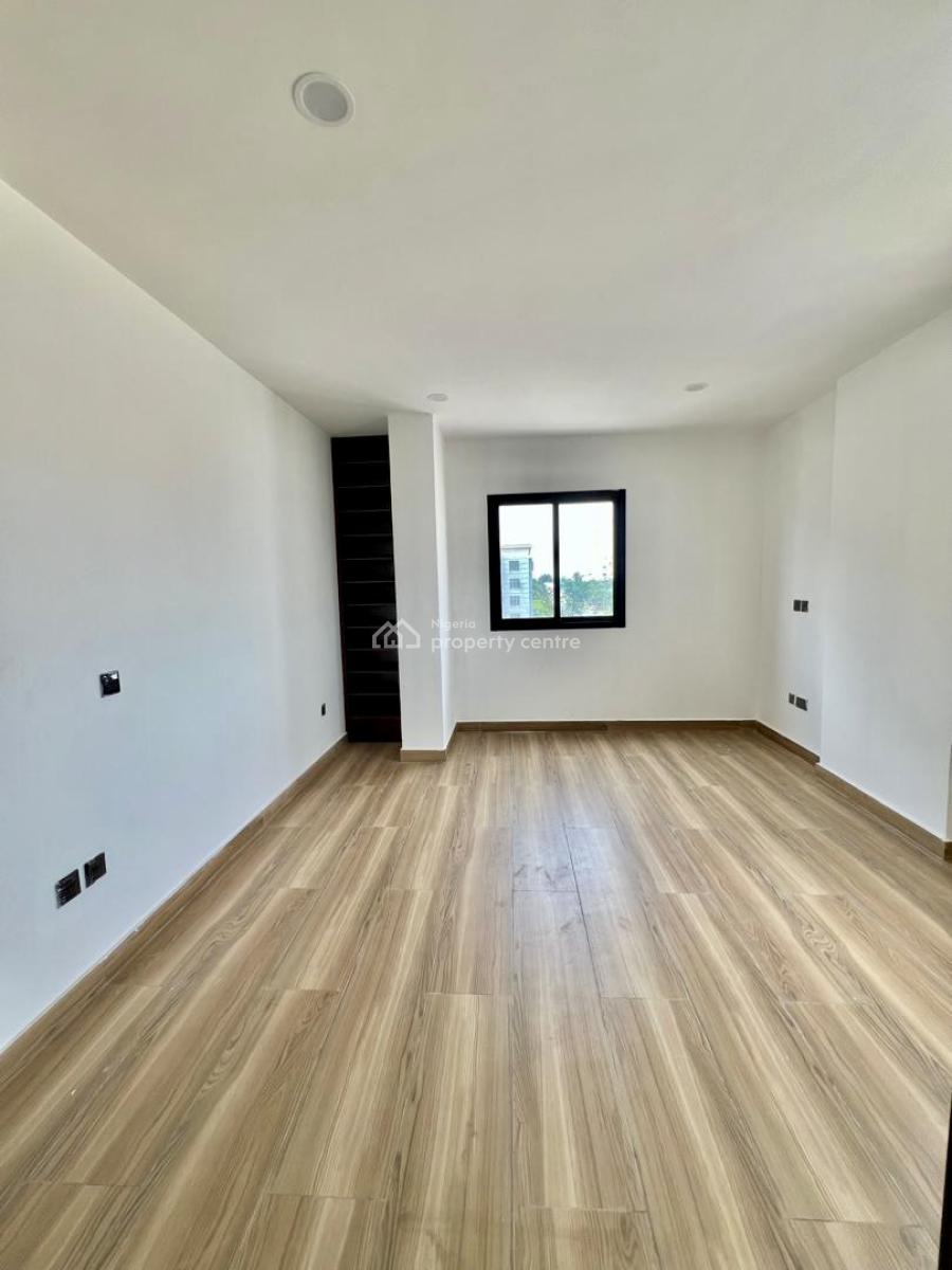 Well-finished 4-bedroom Apartment with Pool, Gym & Rooftop Access, Banana Island, Ikoyi, Lagos, Flat / Apartment for Rent