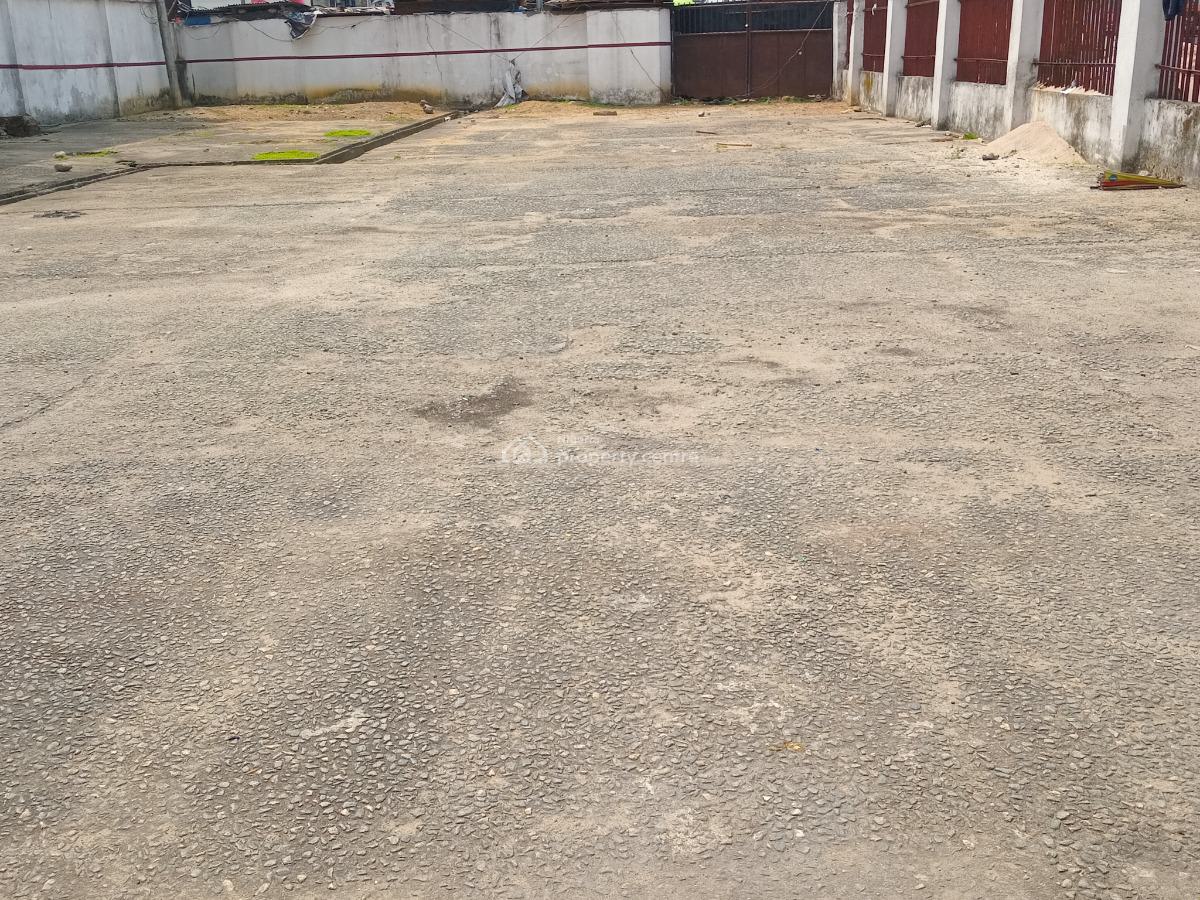 Welll Located 1200sqm Warehouse, Aba Road, Port Harcourt, Rivers, Warehouse for Rent
