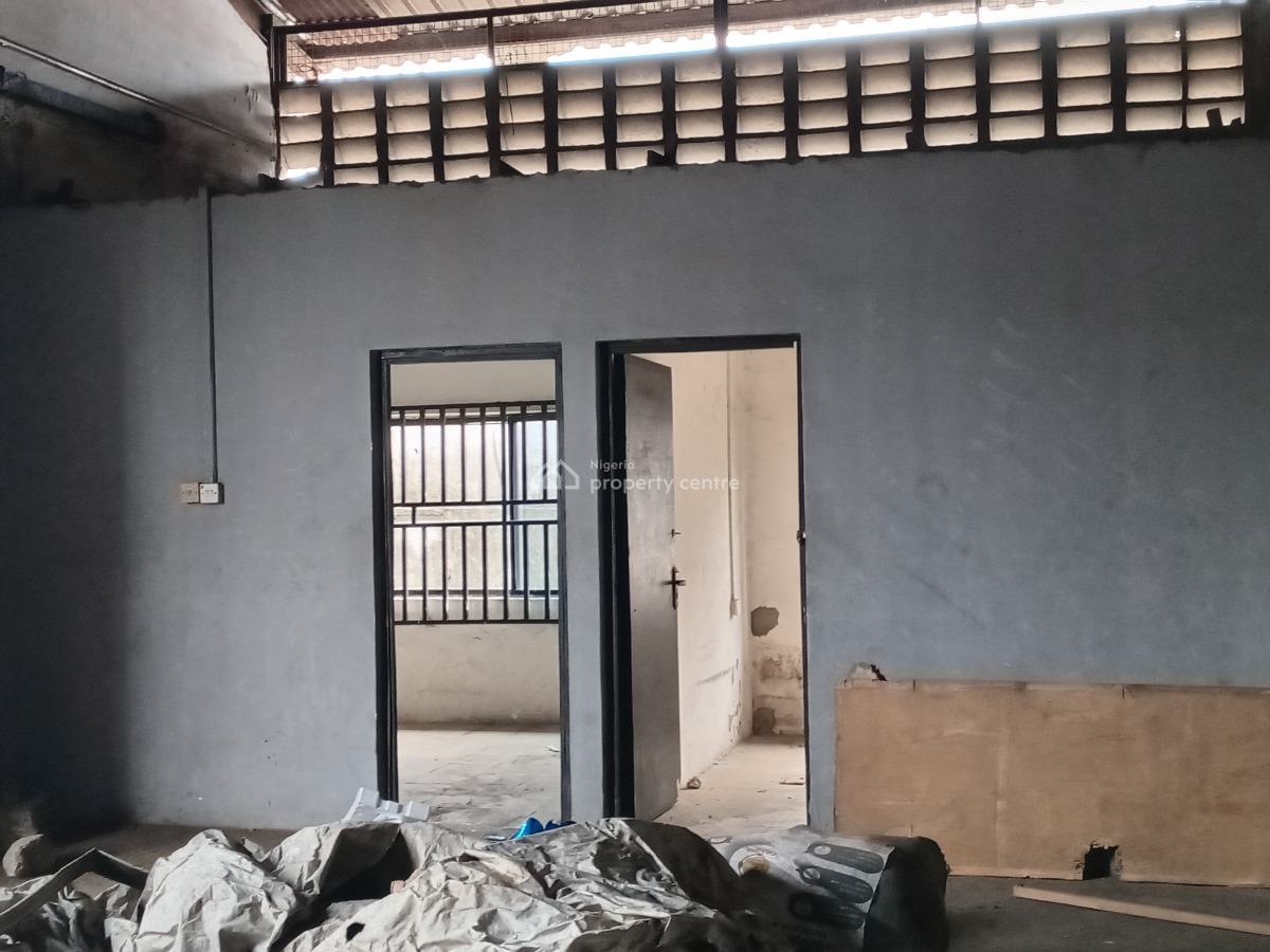 Welll Located 1200sqm Warehouse, Aba Road, Port Harcourt, Rivers, Warehouse for Rent