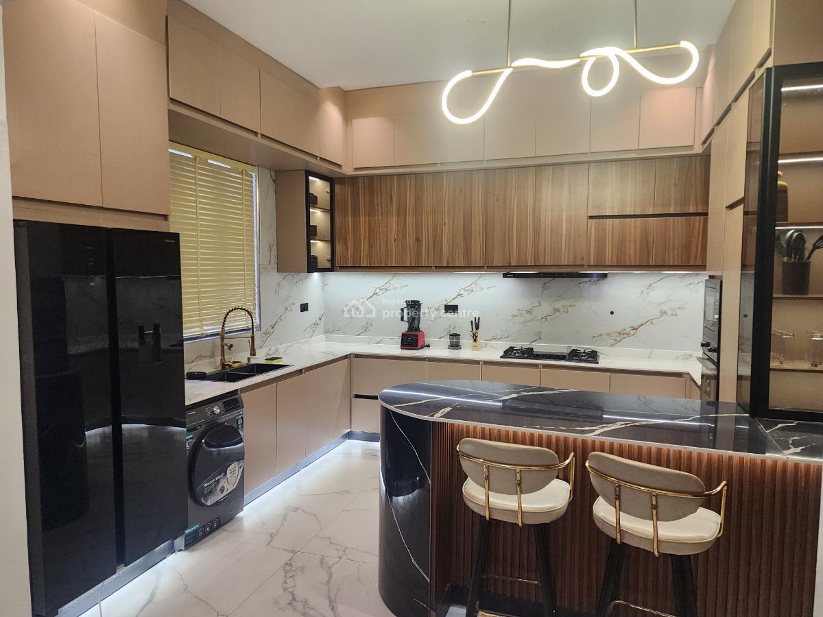 Oasis, Ikota, Lekki, Lagos, Flat / Apartment Short Let