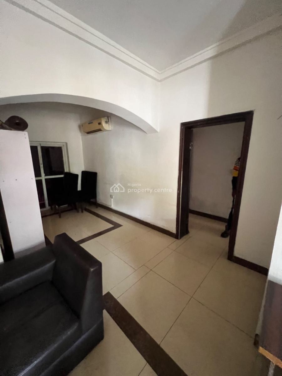 2-bedroom Apartment, Lekki Phase 1, Lekki, Lagos, Commercial Property for Rent
