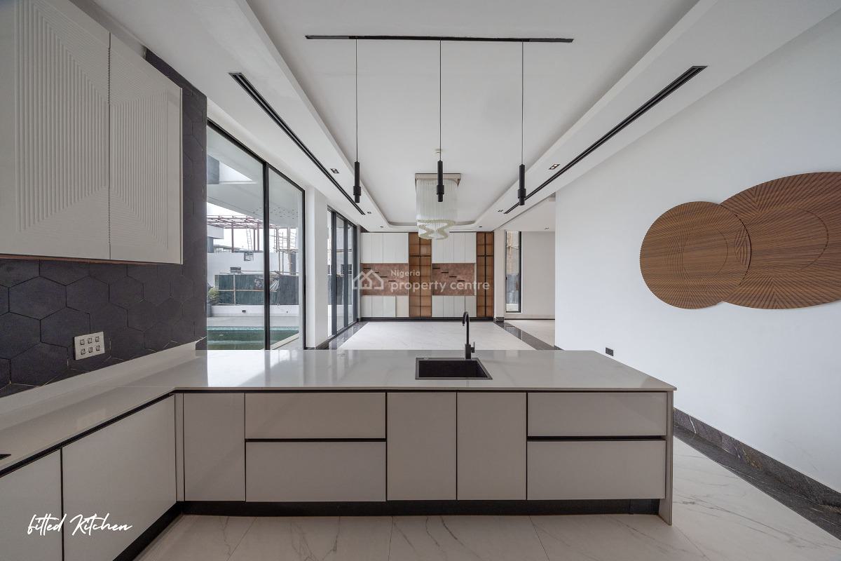 an Iconic Fully Detached Luxury Smart Home, Cawrie Creek Estate (nicon Town), Lekki Phase 1, Lekki, Lagos, Detached Duplex for Sale