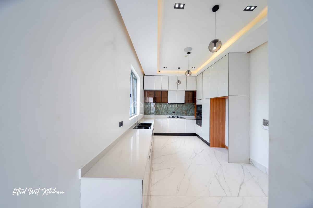 an Iconic Fully Detached Luxury Smart Home, Cawrie Creek Estate (nicon Town), Lekki Phase 1, Lekki, Lagos, Detached Duplex for Sale