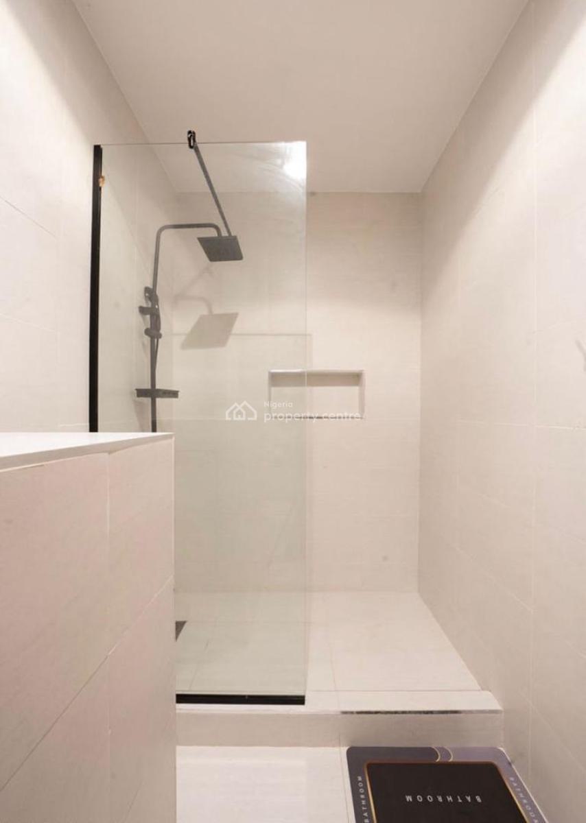3(three) Bedroom Smart Home with Gym, Alexa, Ps5 and Games, Lekki Phase 1, Lekki, Lagos, Flat / Apartment Short Let