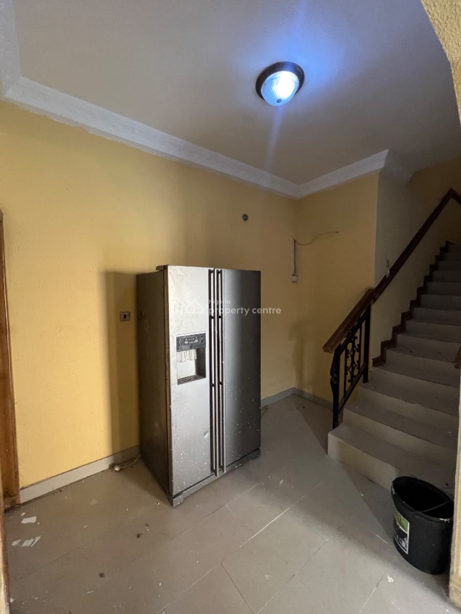 Over-spacious 5-bedroom Semi-detached Duplex (residential Or Commercial), Lekki Phase 1, Lekki, Lagos, House for Rent