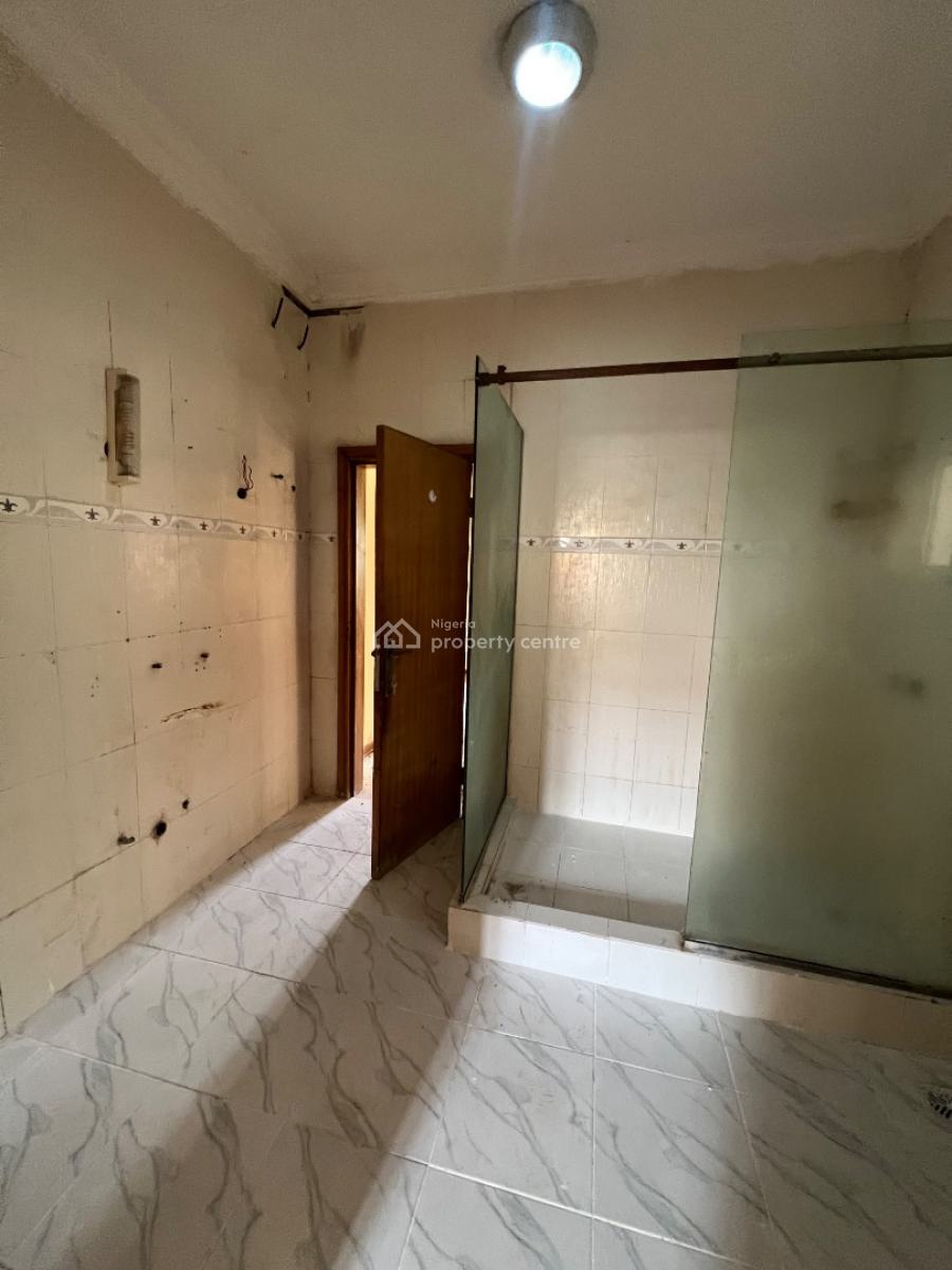 Over-spacious 5-bedroom Semi-detached Duplex (residential Or Commercial), Lekki Phase 1, Lekki, Lagos, House for Rent