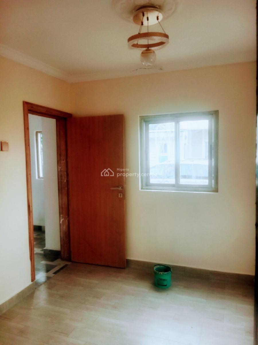 Beautiful Two Bedroom Bungalow, Coker Road, Ilupeju, Lagos, Flat / Apartment for Rent