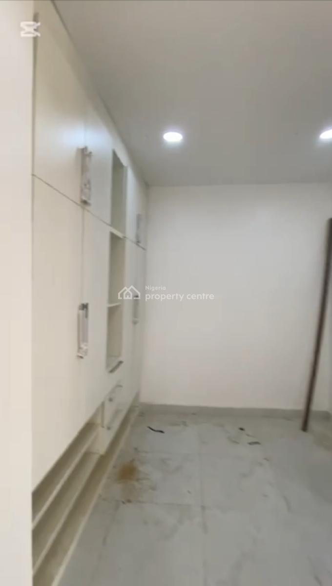 Exquisite 4-bedroom Terrace with Bq, By Gilmore, Jahi, Abuja, Terraced Duplex for Sale