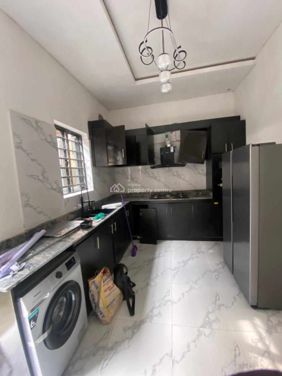 Beautiful 2 Bedrooms Duplex with Excellent Facilities, Ajah, Lagos, Terraced Duplex for Sale