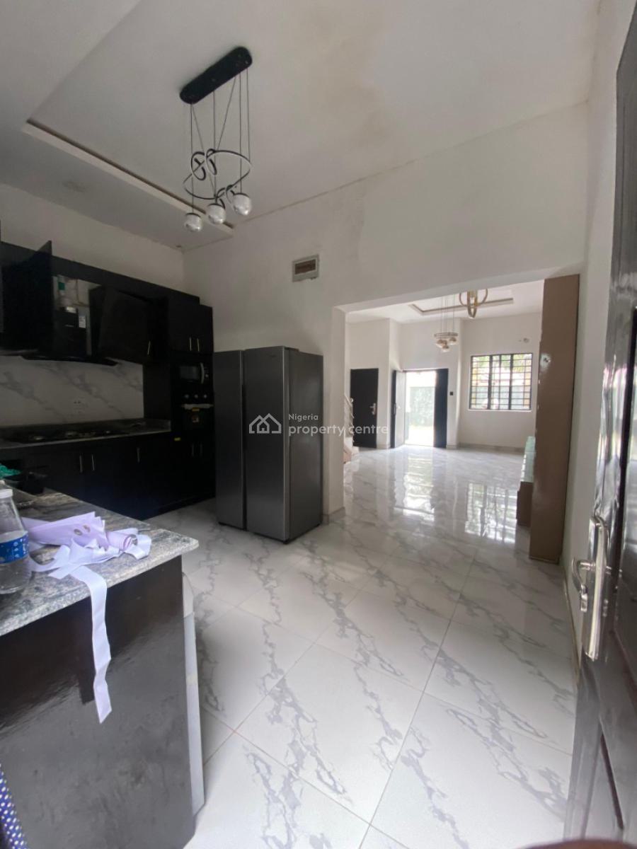 Beautiful 2 Bedrooms Duplex with Excellent Facilities, Ajah, Lagos, Terraced Duplex for Sale