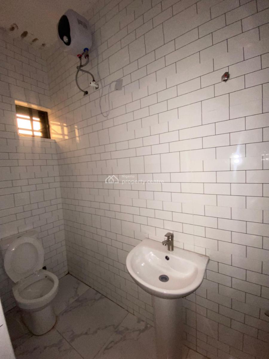 Beautiful 2 Bedrooms Duplex with Excellent Facilities, Ajah, Lagos, Terraced Duplex for Sale