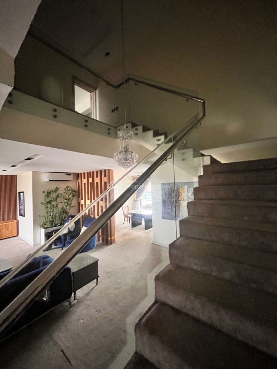 Luxury 4 Bedrooms Penthouse with Pool, Gym and Elevator, Lekki Phase 1, Lekki, Lagos, Flat / Apartment for Rent