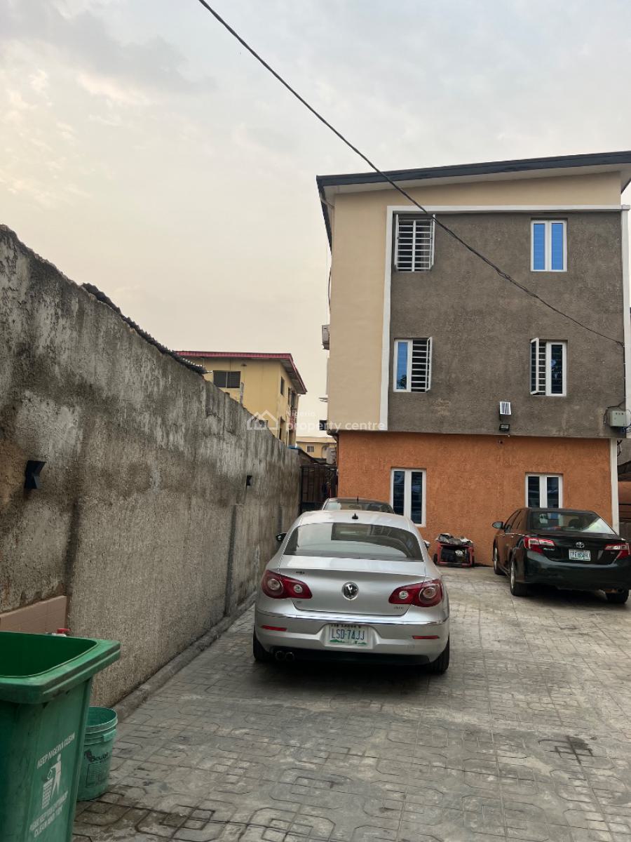 Well Furnished Studio Apartment for Monthly Stay, Jibowu, Yaba, Lagos, Self Contain (single Rooms) for Rent