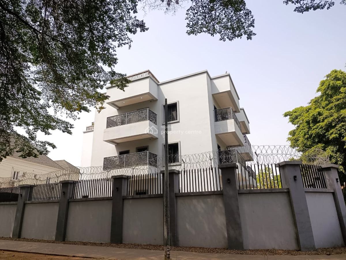 Smartly Designed 2 Bedroom Furnished Apartment,gym,24/7 Power Supply, Serene and Highly Secured Neighborhood, Garki, Abuja, Flat / Apartment for Rent