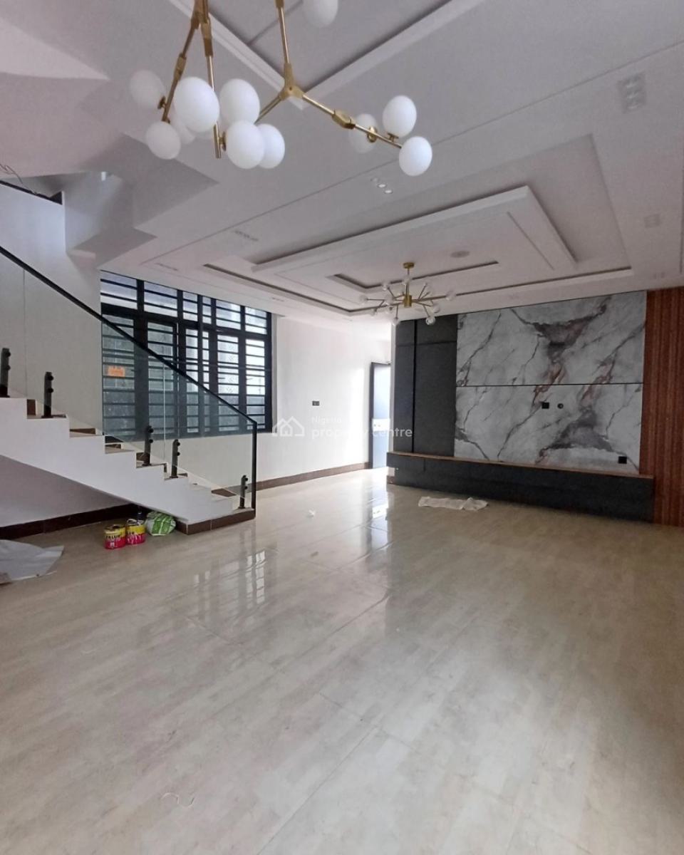 5 Bedroom, Off Admiralty, Lekki Phase 1, Lekki, Lagos, Detached Duplex for Rent