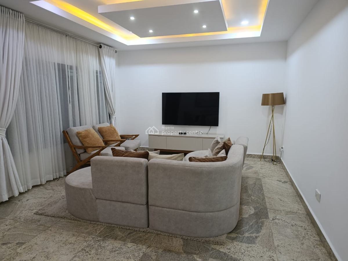 Fully Furnished and Serviced 2 Bedrooms Luxury Apartment, Area 2, Garki, Abuja, Flat / Apartment for Rent