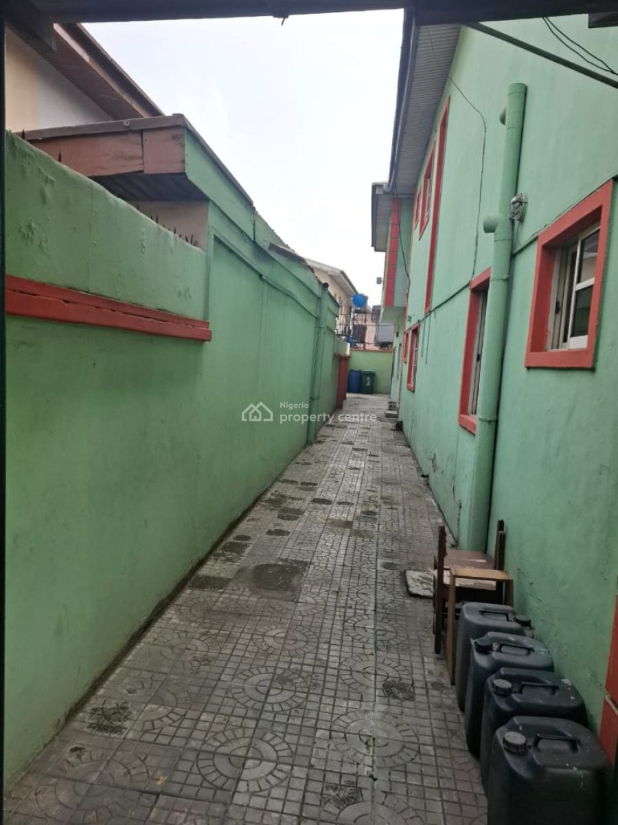 Amazing and Spacious 5 Bedroom Detached Duplex with 7 Rooms, Cmd, Gra Phase 2, Magodo, Lagos, Office Space for Rent